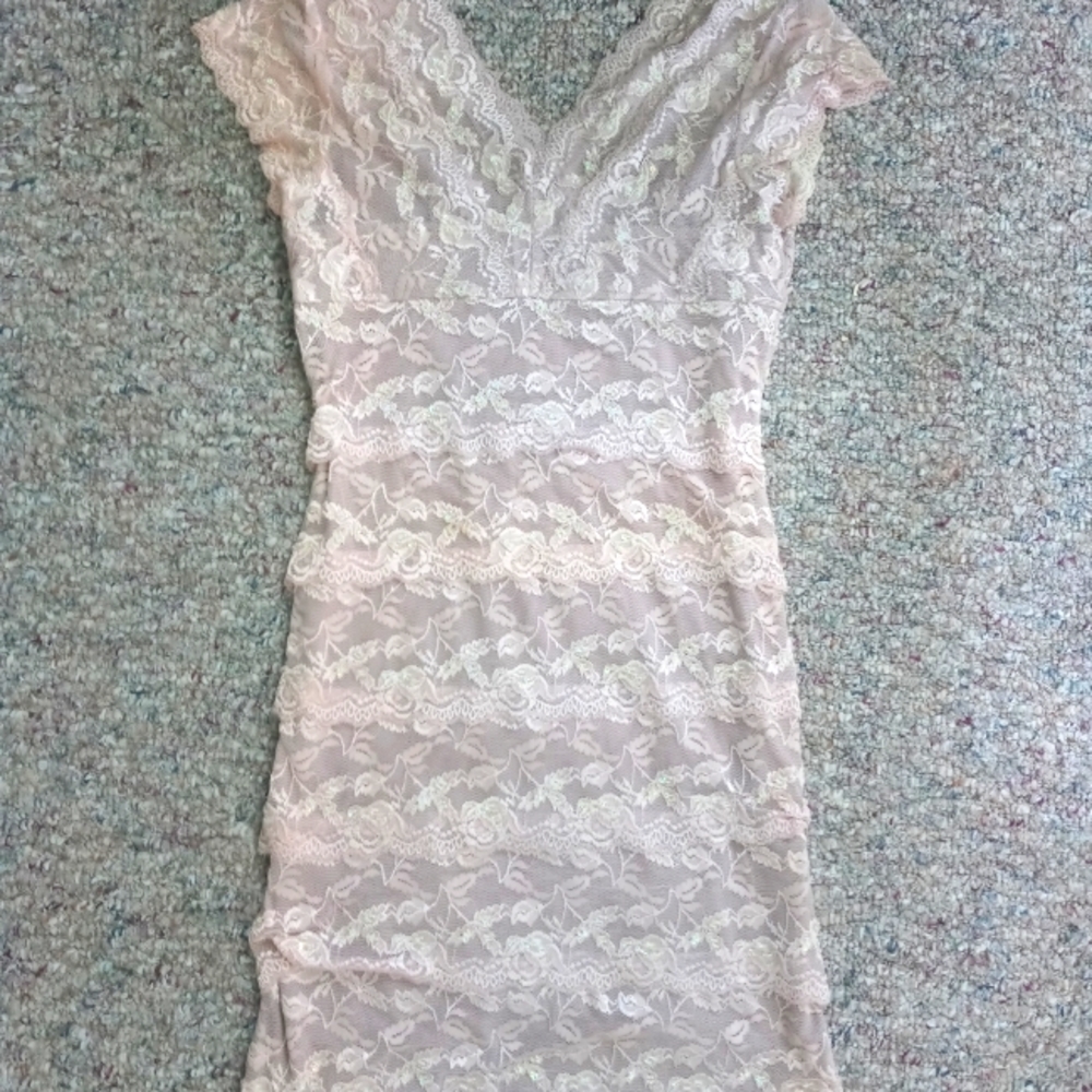 Beautiful Tan Layered midi dress with litmus sequins